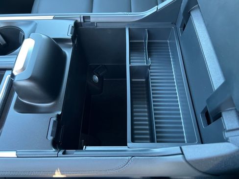 New 2026 Ford Expedition Active image 22