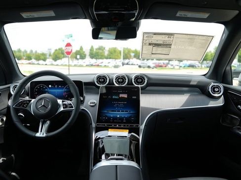 Certified 2026 Mercedes-Benz GLC 300 4MATIC image 19