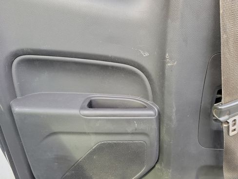Used 2016 Chevrolet Colorado W/T RWD image 12
