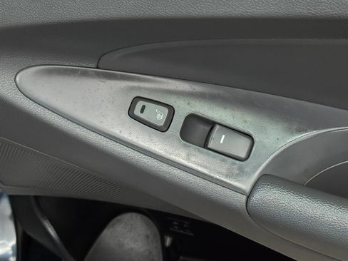 Used 2013 Hyundai Sonata Limited FWD image 27