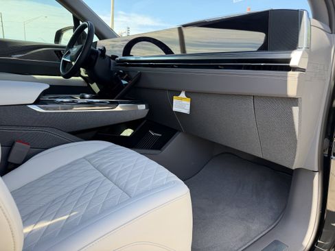 New 2026 Cadillac Escalade IQL Sport 1 AWD/4WD image 12