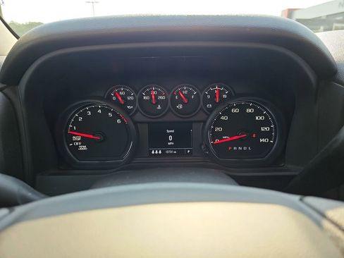 Used 2024 Chevrolet Silverado 1500 Custom Trail Boss image 23