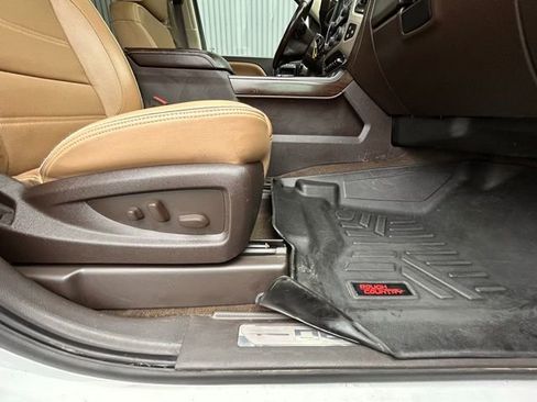 Used 2017 GMC Sierra 1500 Denali image 35