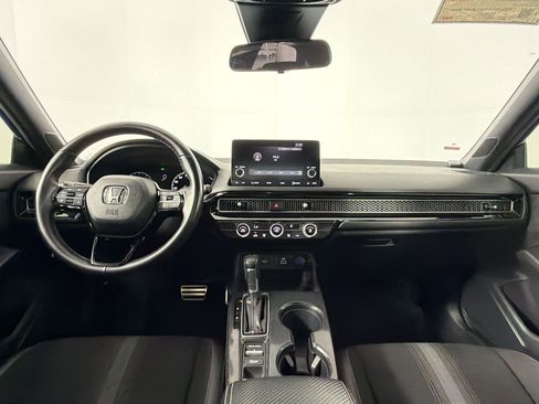 Used 2023 Honda Civic Sport image 13