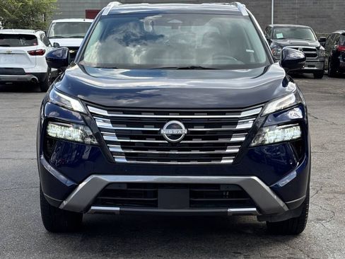Used 2026 Nissan Rogue SL AWD/4WD image 3