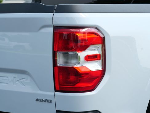 Used 2024 Ford Maverick Lariat w/ 4K Tow Package AWD/4WD image 16