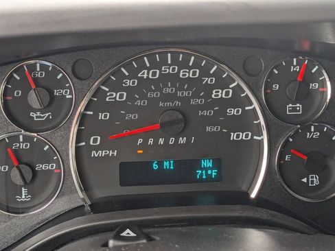 New 2026 GMC Savana 2500 w/ Driver Convenience Package RWD image 19