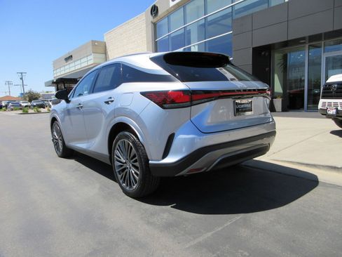 Used 2025 Lexus RX 450h AWD w/ Convenience Package image 5