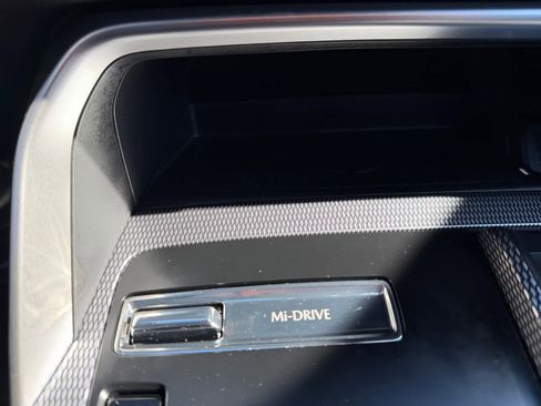 Used 2024 MAZDA CX-90 Plug-In Hybrid w/ Premium Plus image 25