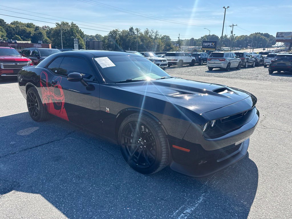 Used 2022 Dodge Challenger R/T Scat Pack w/ Dynamics Package RWD image 7