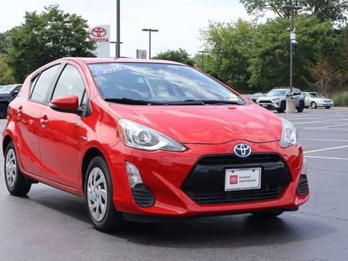 Certified 2016 Toyota Prius C Two FWD image 12