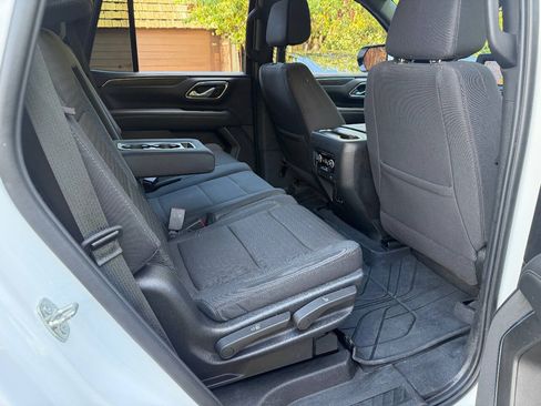 Used 2023 Chevrolet Tahoe LS RWD image 23