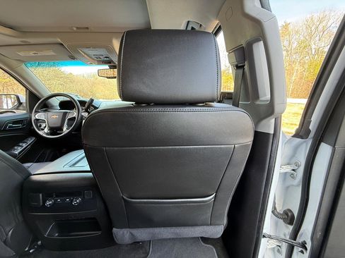 Used 2018 Chevrolet Tahoe LT image 38