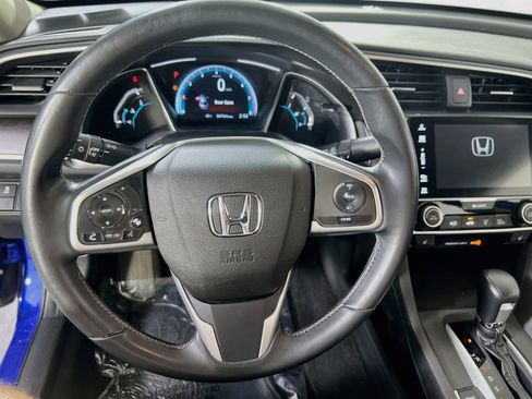 Used 2018 Honda Civic EX-T image 11