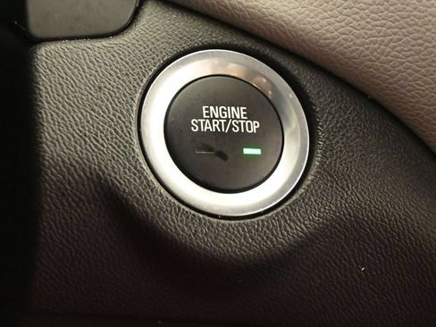 Used 2024 Chevrolet Equinox LS w/ Driver Confidence II Package FWD image 26