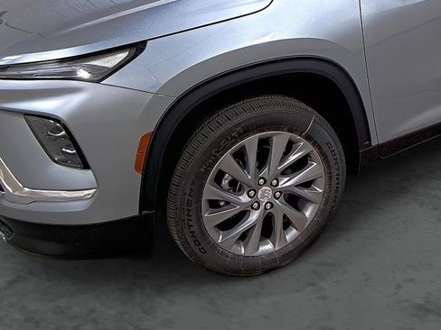 New 2026 Buick Enclave Preferred w/ Power Package image 7