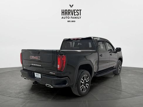 Used 2021 GMC Sierra 1500 AT4 w/ AT4 Premium Package AWD/4WD image 6