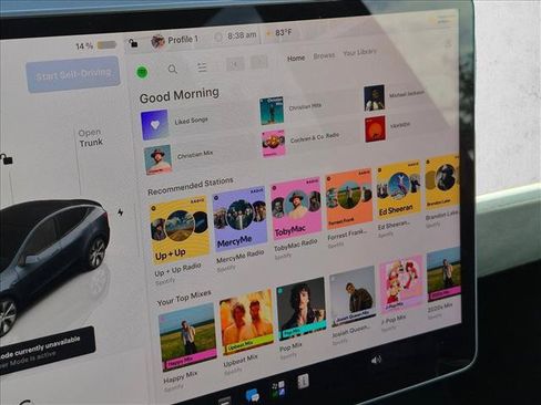 Used 2024 Tesla Model Y Long Range AWD/4WD image 14