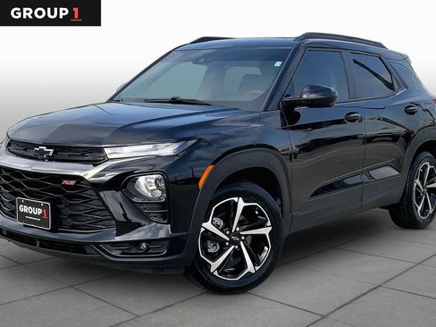 Used 2023 Chevrolet TrailBlazer RS w/ Sun and Liftgate Package AWD/4WD image 1