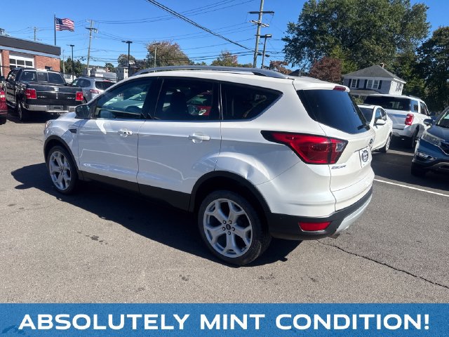 Used 2019 Ford Escape Titanium AWD/4WD image 4