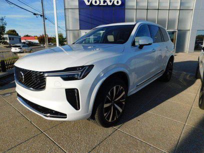New 2026 Volvo XC90 B5 Core