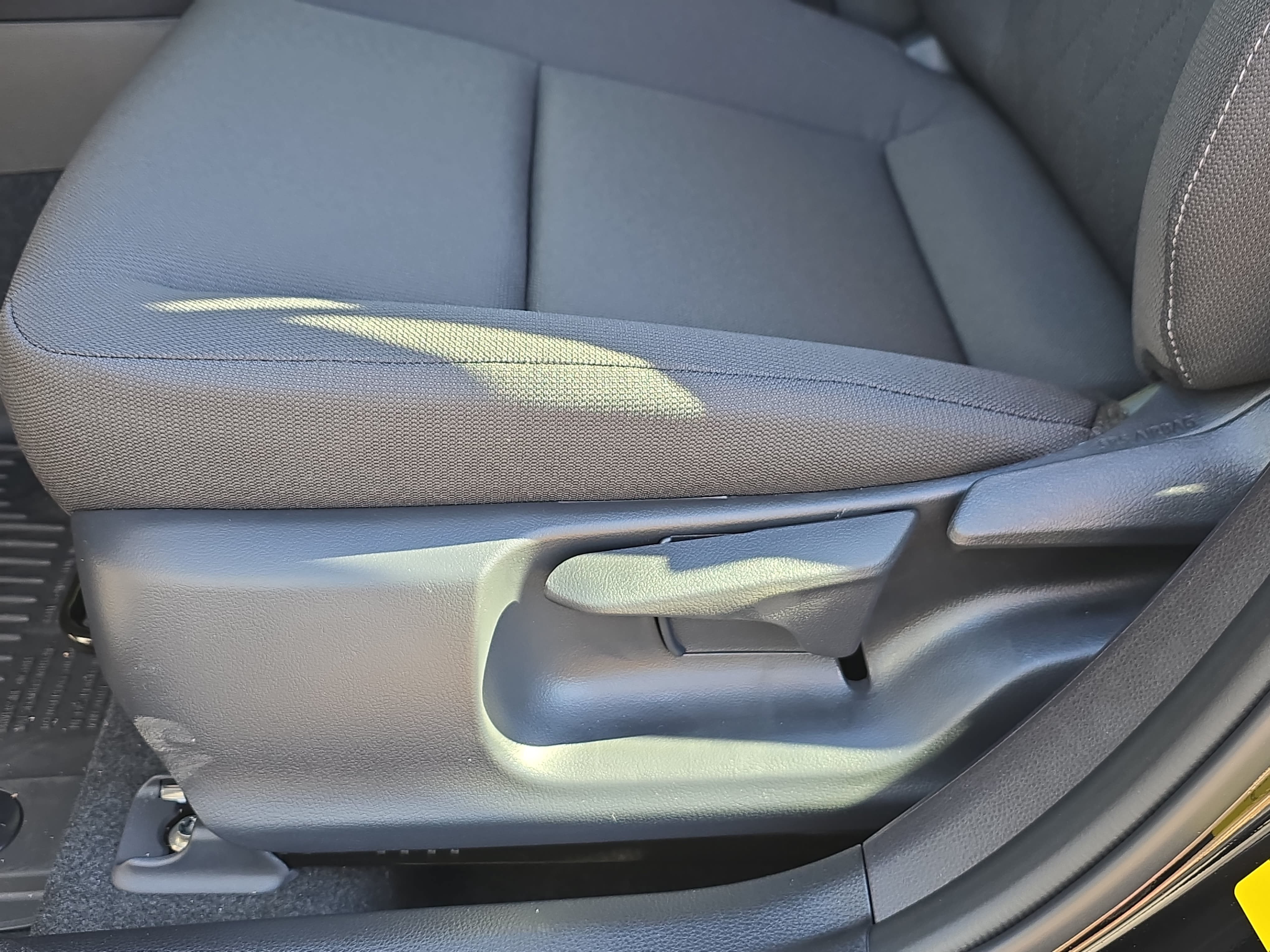 New 2027 Toyota Corolla LE FWD image 28