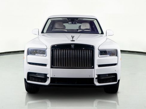 Used 2023 Rolls-Royce Cullinan Black Badge image 74