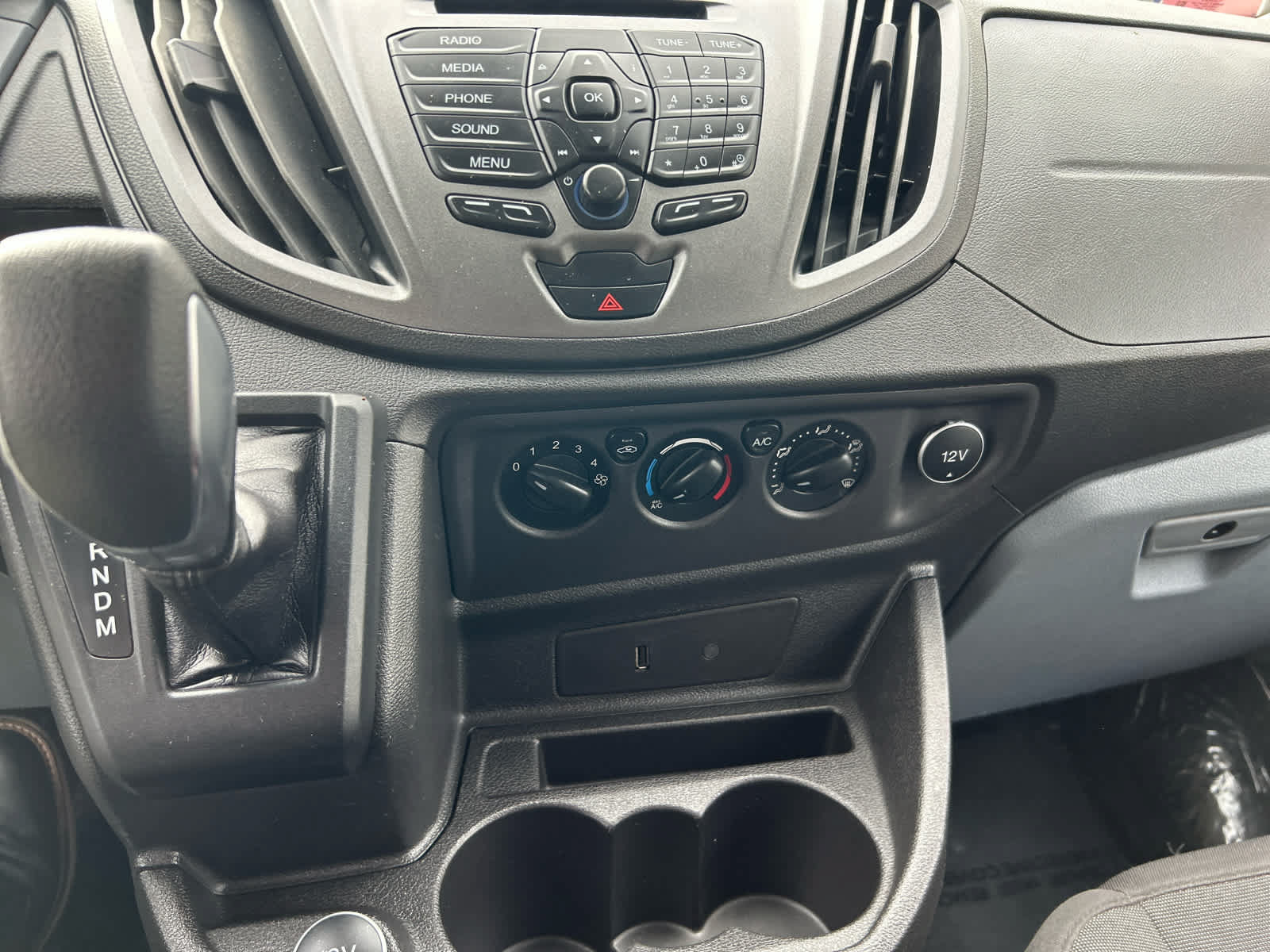 Used 2018 Ford Transit 350 XL RWD image 18