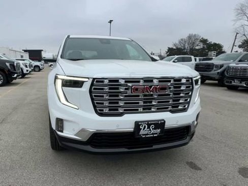 New 2026 GMC Acadia Denali w/ Super Cruise Package image 3