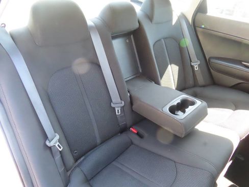 Used 2020 Kia Optima LX FWD image 39