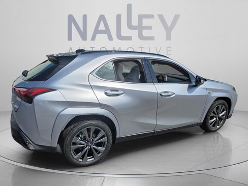 New 2026 Lexus UX 300h FWD image 5