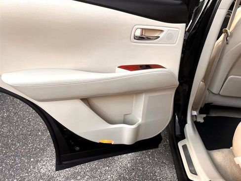 Used 2011 Lexus RX 350 FWD w/ Premium Pkg image 34