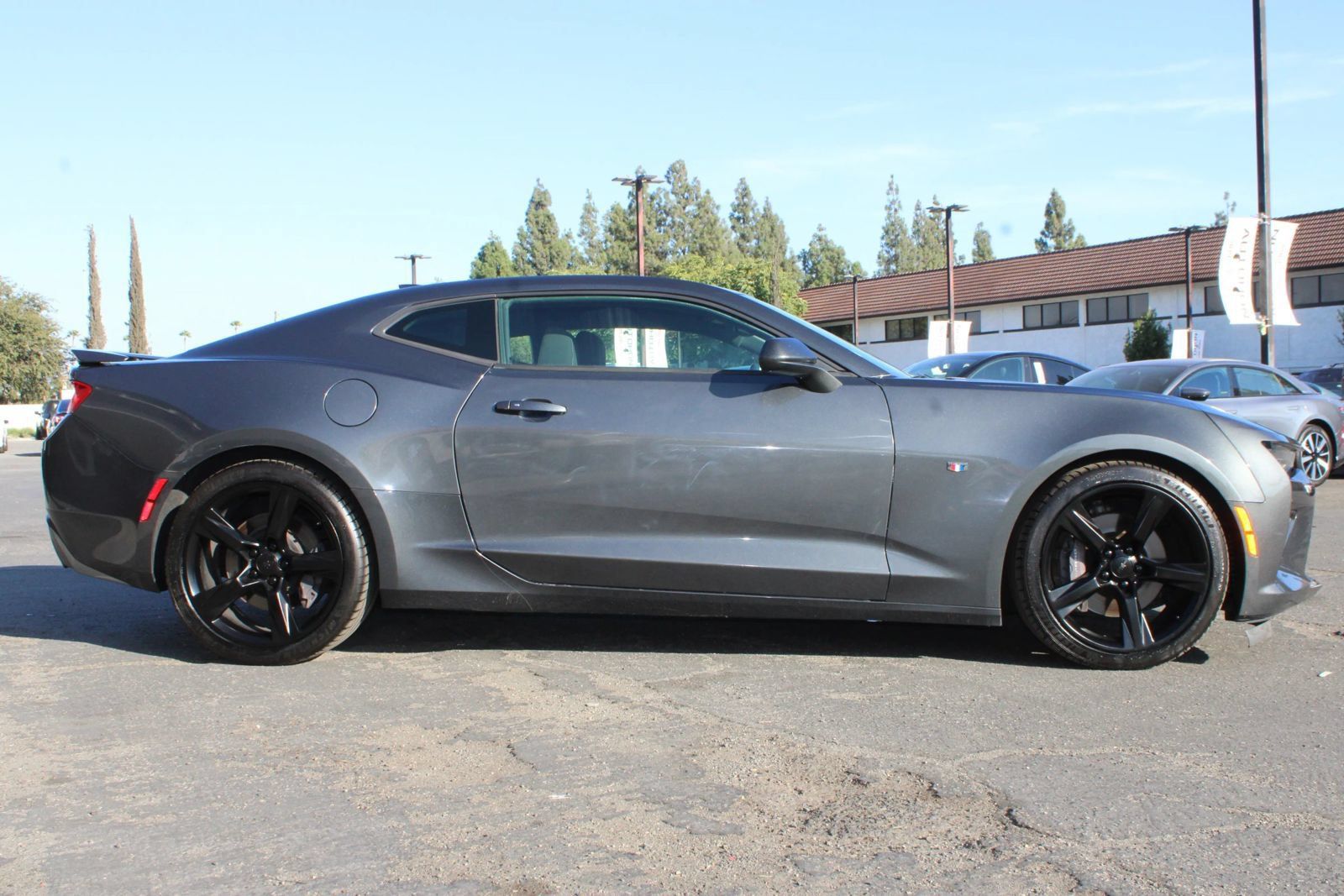Used 2016 Chevrolet Camaro SS RWD image 11
