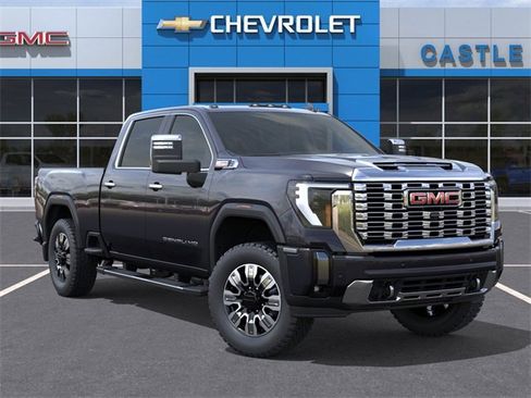 New 2025 GMC Sierra 3500 Denali w/ Denali Reserve Package image 7