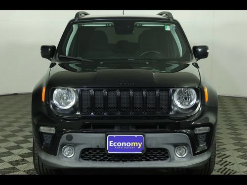 Used 2019 Jeep Renegade Altitude w/ Quick Order Package 2XM AWD/4WD image 17