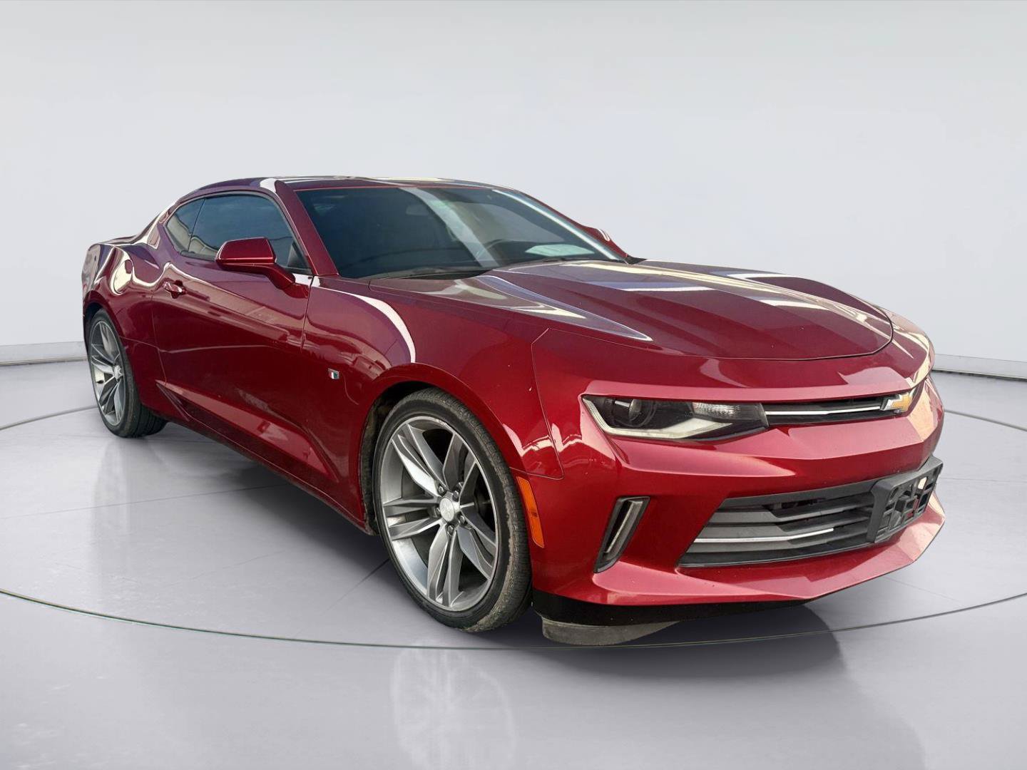 Used 2018 Chevrolet Camaro LT w/ RS Package RWD image 1