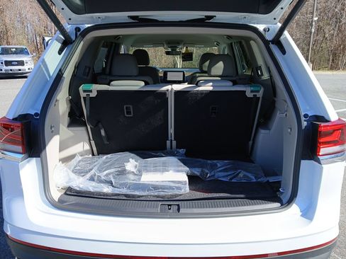 New 2026 Volkswagen Atlas SE AWD/4WD image 21