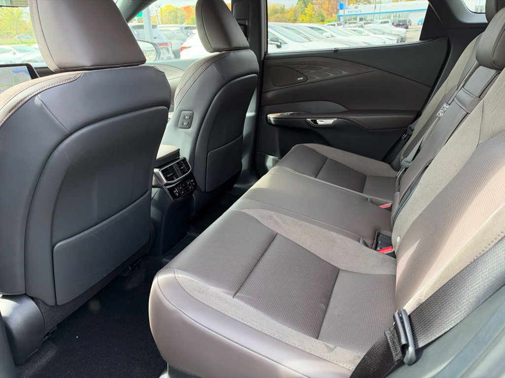 Certified 2025 Lexus RX 450h AWD w/ Convenience Package image 45