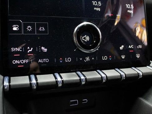 New 2026 GMC Terrain AT4 AWD/4WD image 27