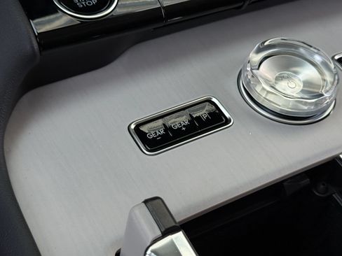 New 2027 Lincoln Navigator Premiere AWD/4WD image 33