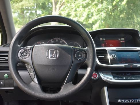 Used 2015 Honda Accord EX image 15