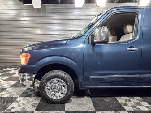 Used 2019 Nissan NV 3500 SL image 38