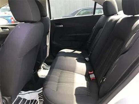 Used 2013 Chevrolet Sonic LT image 4