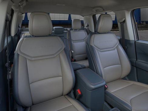 New 2026 Ford Maverick Lariat image 10