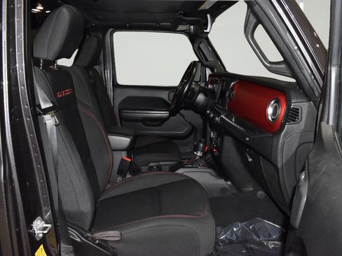 Used 2021 Jeep Wrangler Unlimited Rubicon w/ Uconnect 4C Nav & Sound Group AWD/4WD image 14