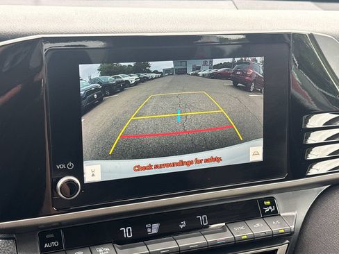 Used 2025 Toyota Camry LE FWD image 23