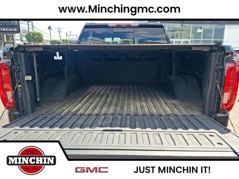 Used 2023 GMC Sierra 1500 AT4 w/ AT4 Premium Package AWD/4WD image 28