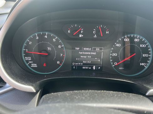 Used 2024 Chevrolet Malibu LT FWD image 11