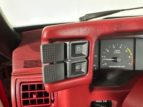 Used 1992 Ford Mustang GT image 20