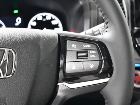 New 2026 Honda Odyssey Touring image 13